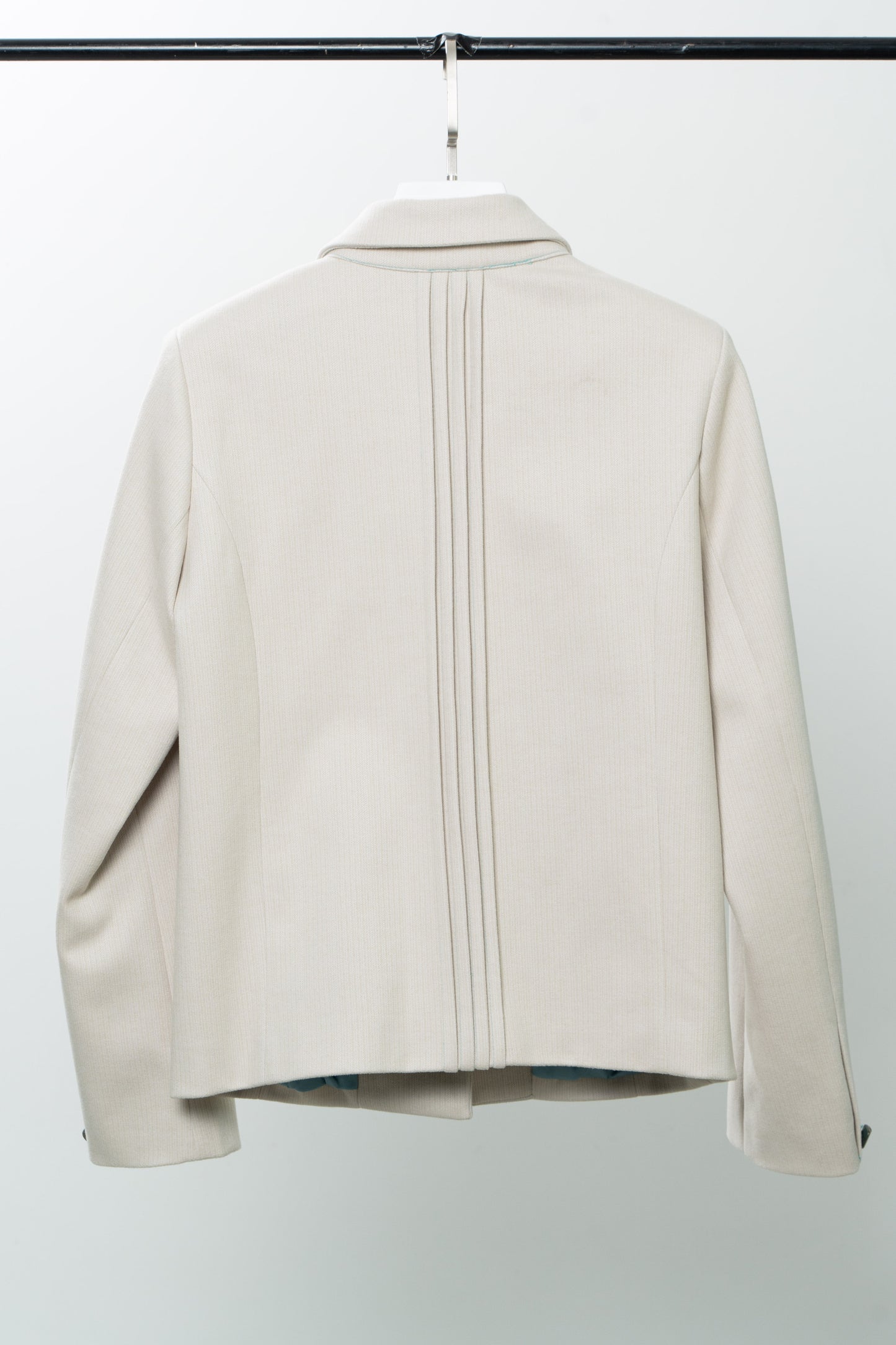 White Stripe-pattern blazer