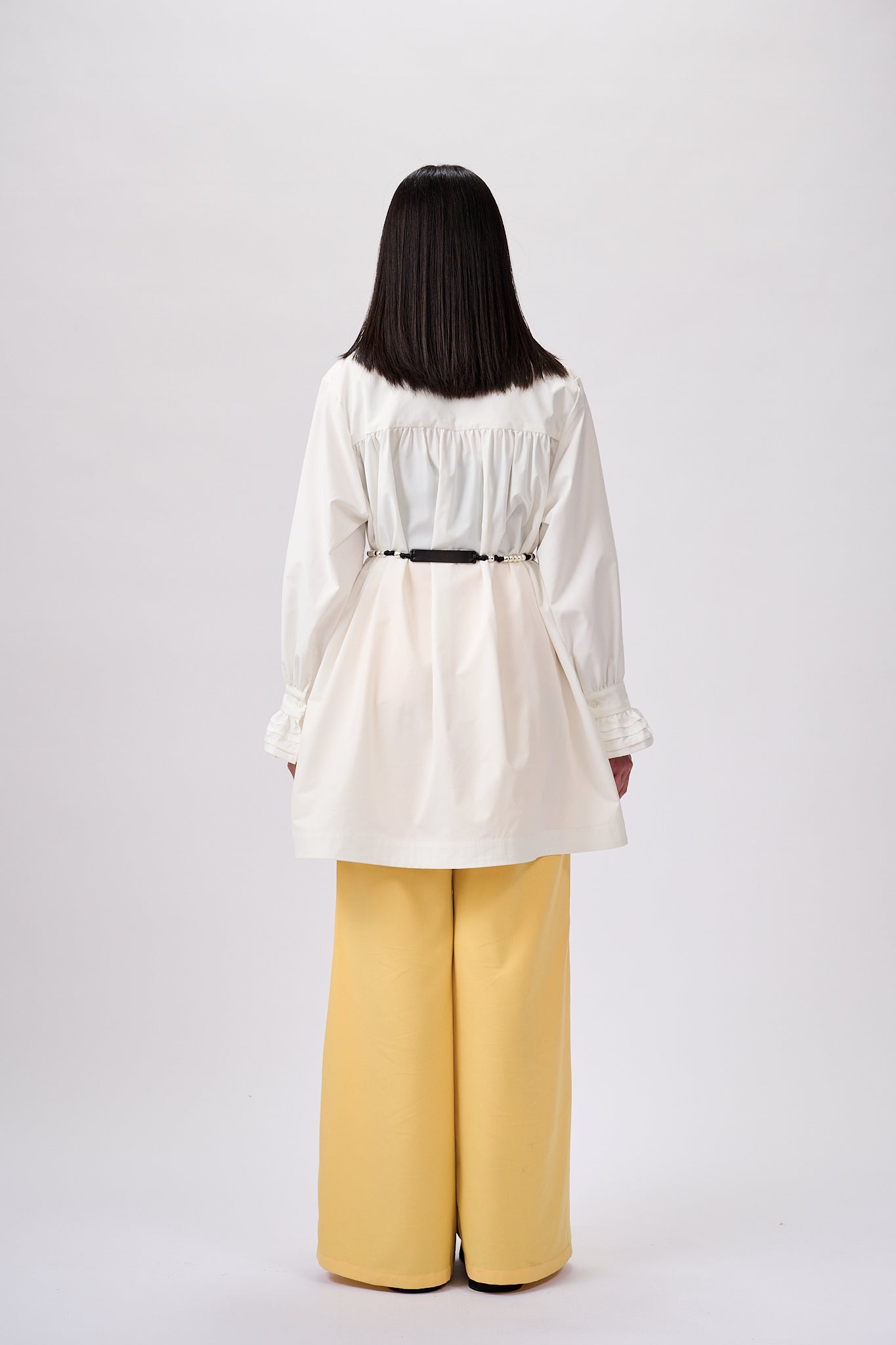 Ruffles shirt dress in white