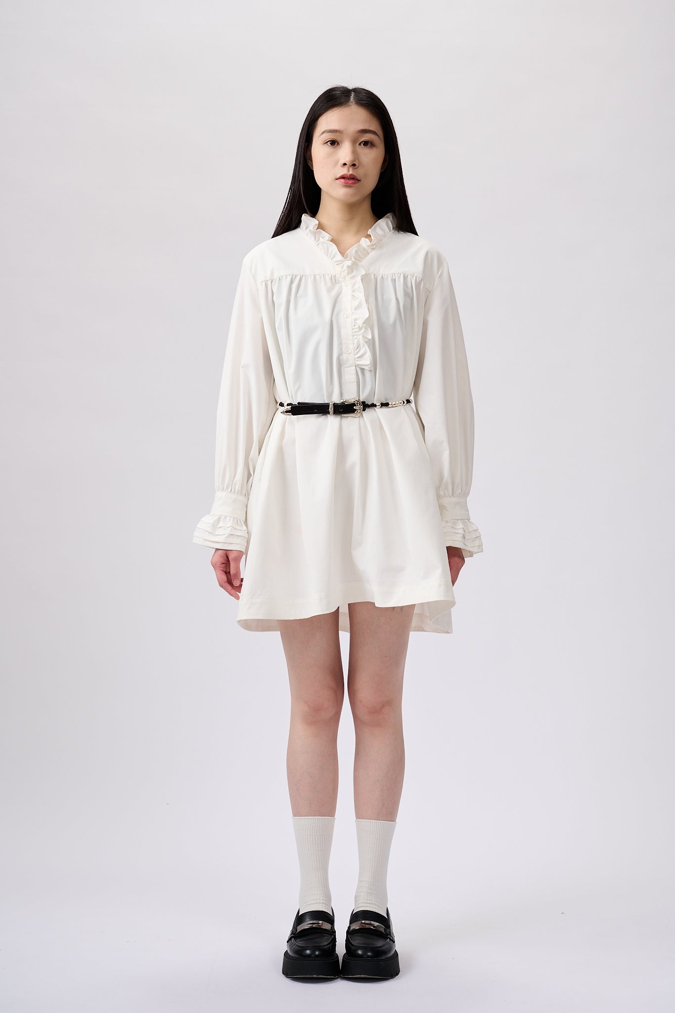 Ruffles shirt dress in white