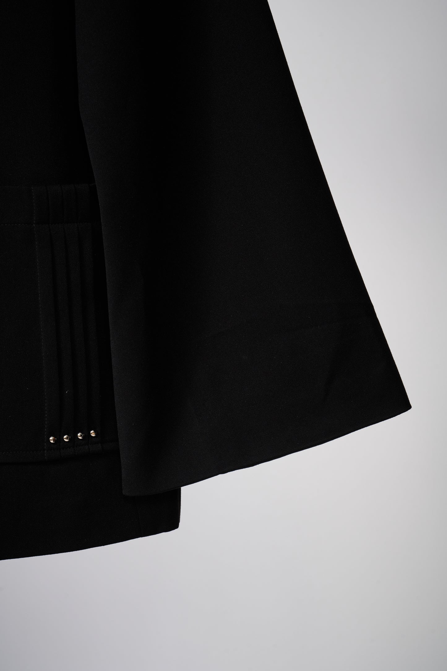 Flared-sleeves blazer