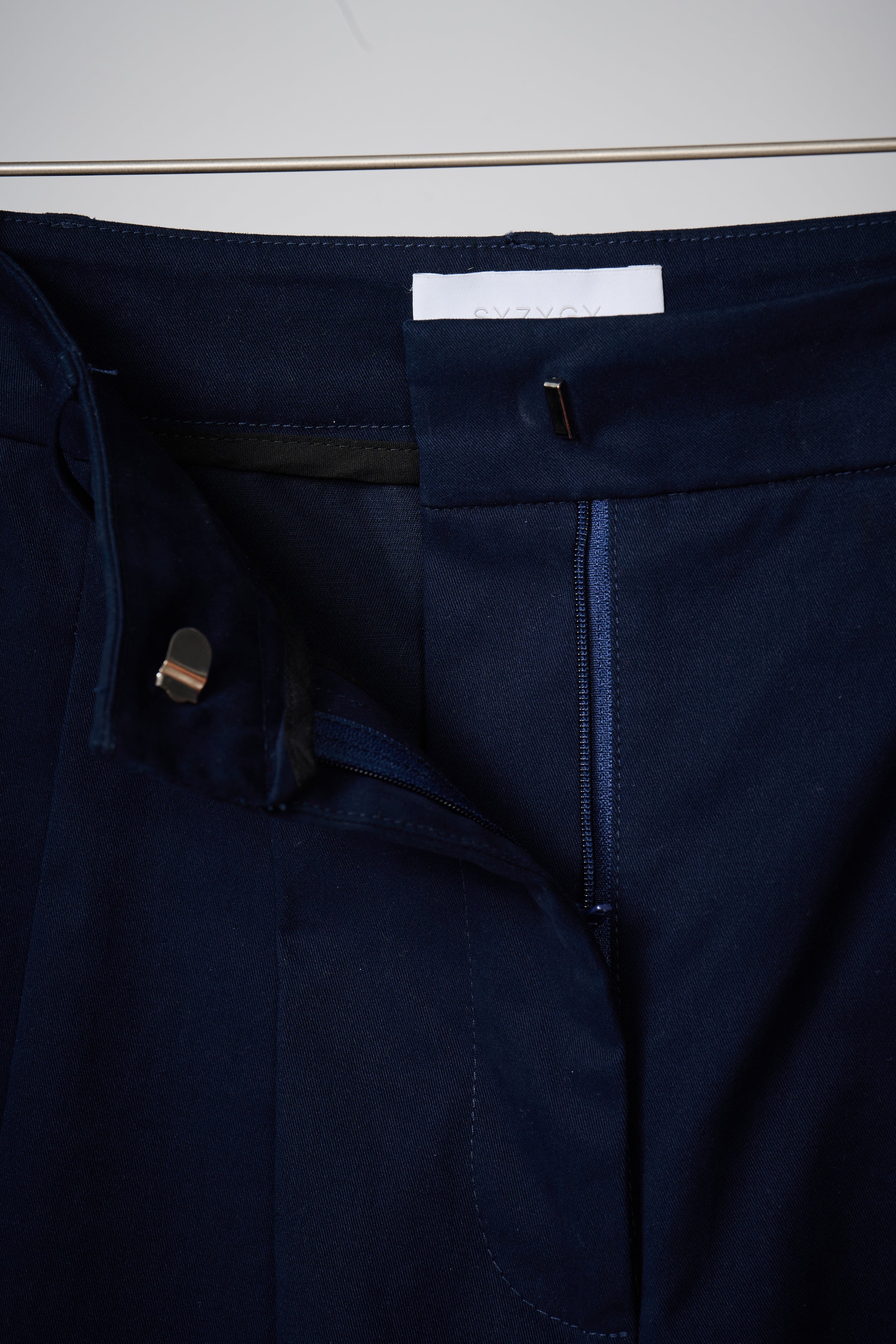 Wide leg cuffed hem trouser