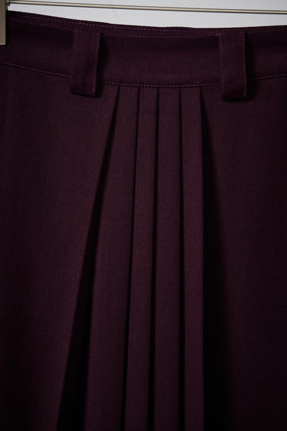 Mid-length A-line skirt