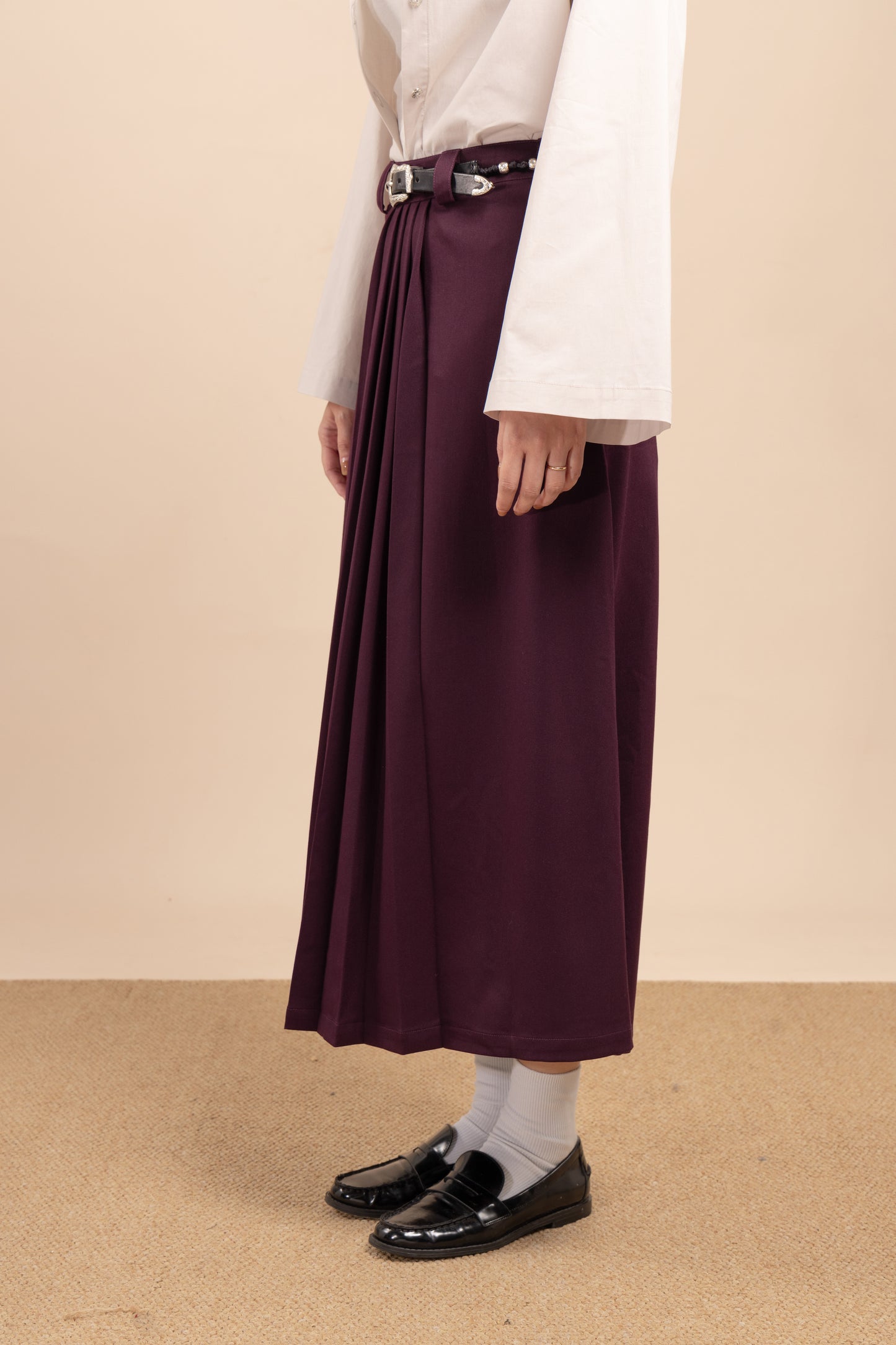 Mid-length A-line skirt