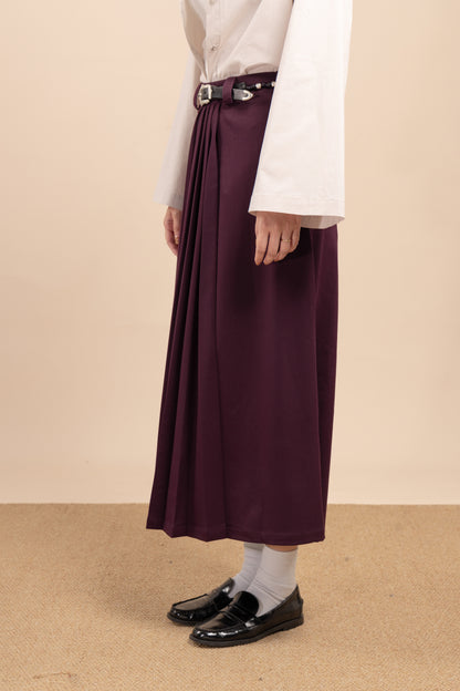Mid-length A-line skirt
