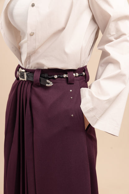 Mid-length A-line skirt