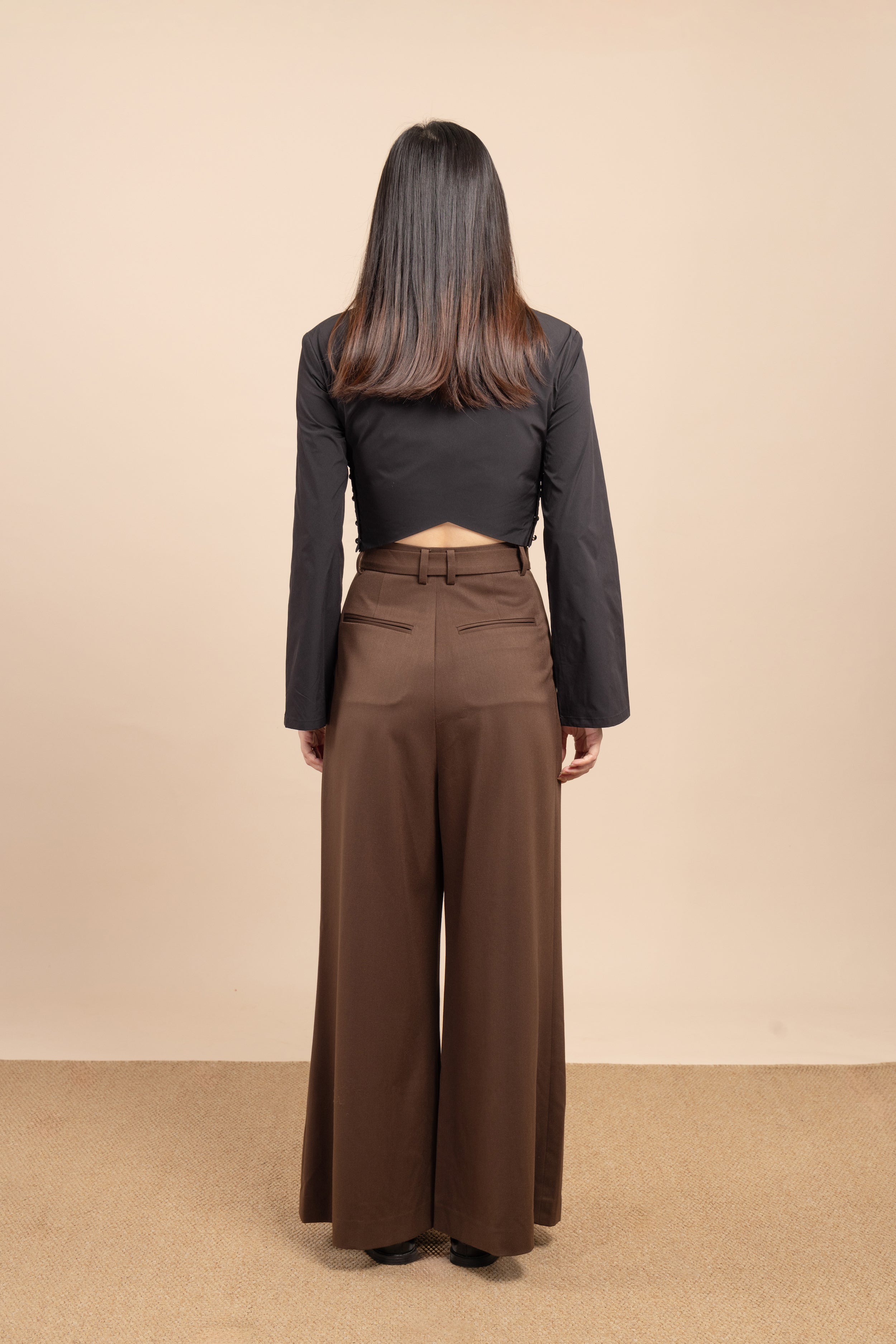 Wide-leg trouser