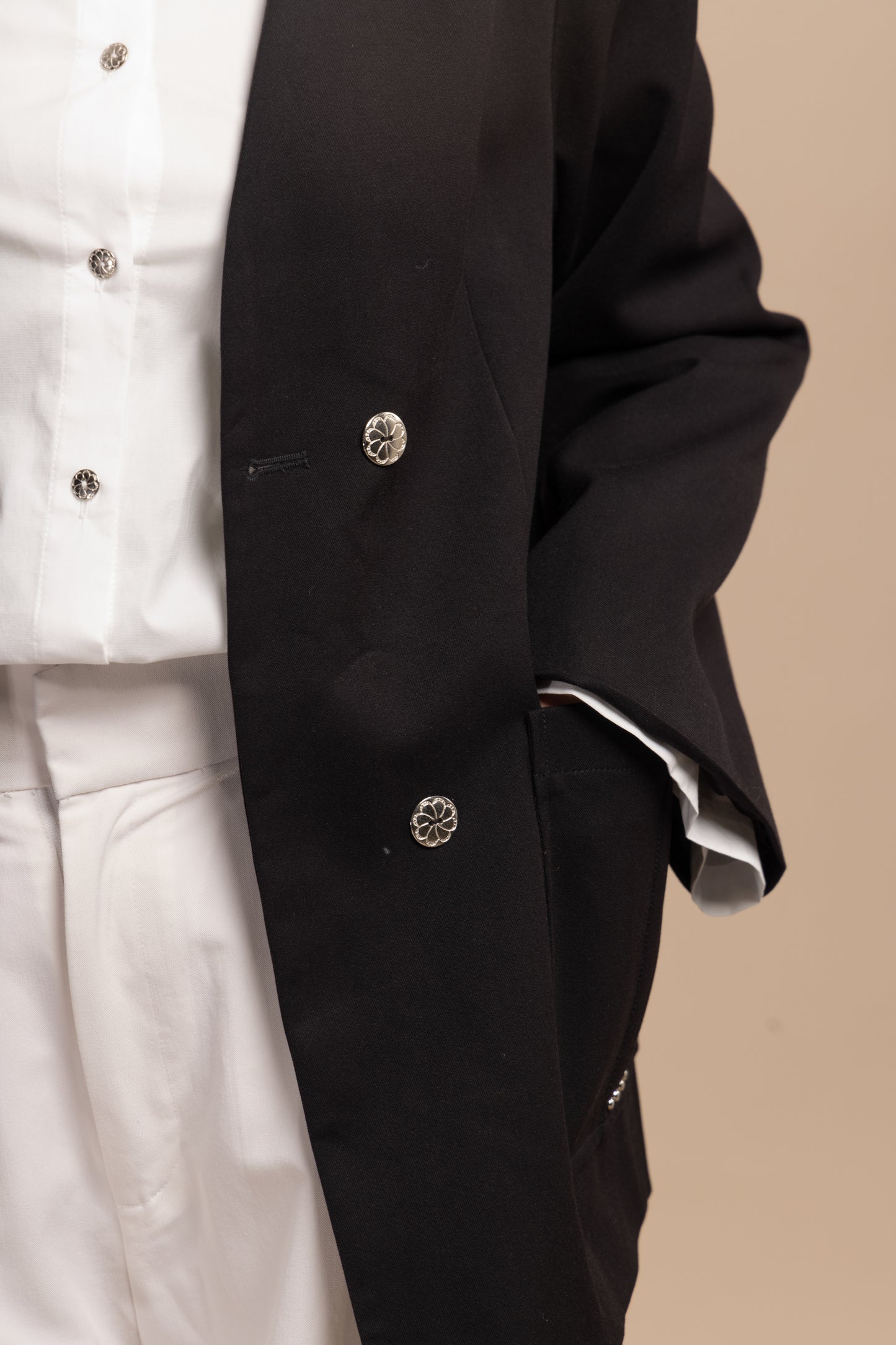 Flared-sleeves blazer