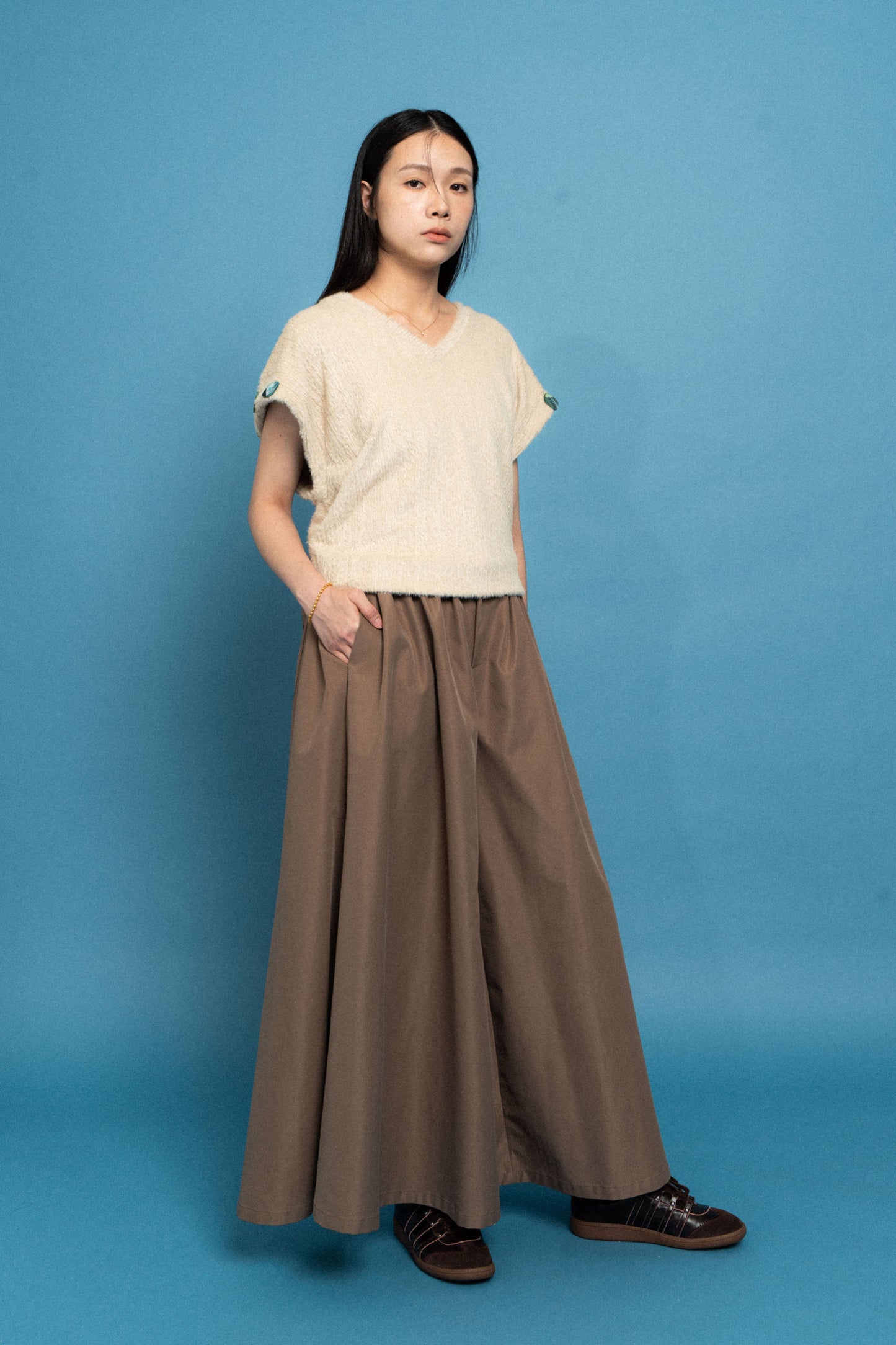 Cream Stretch sleeveless jumper