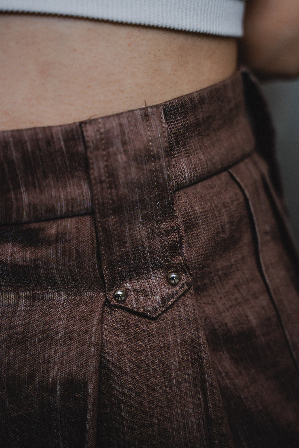 LINEN STRAIGHT STIFF TROUSERS