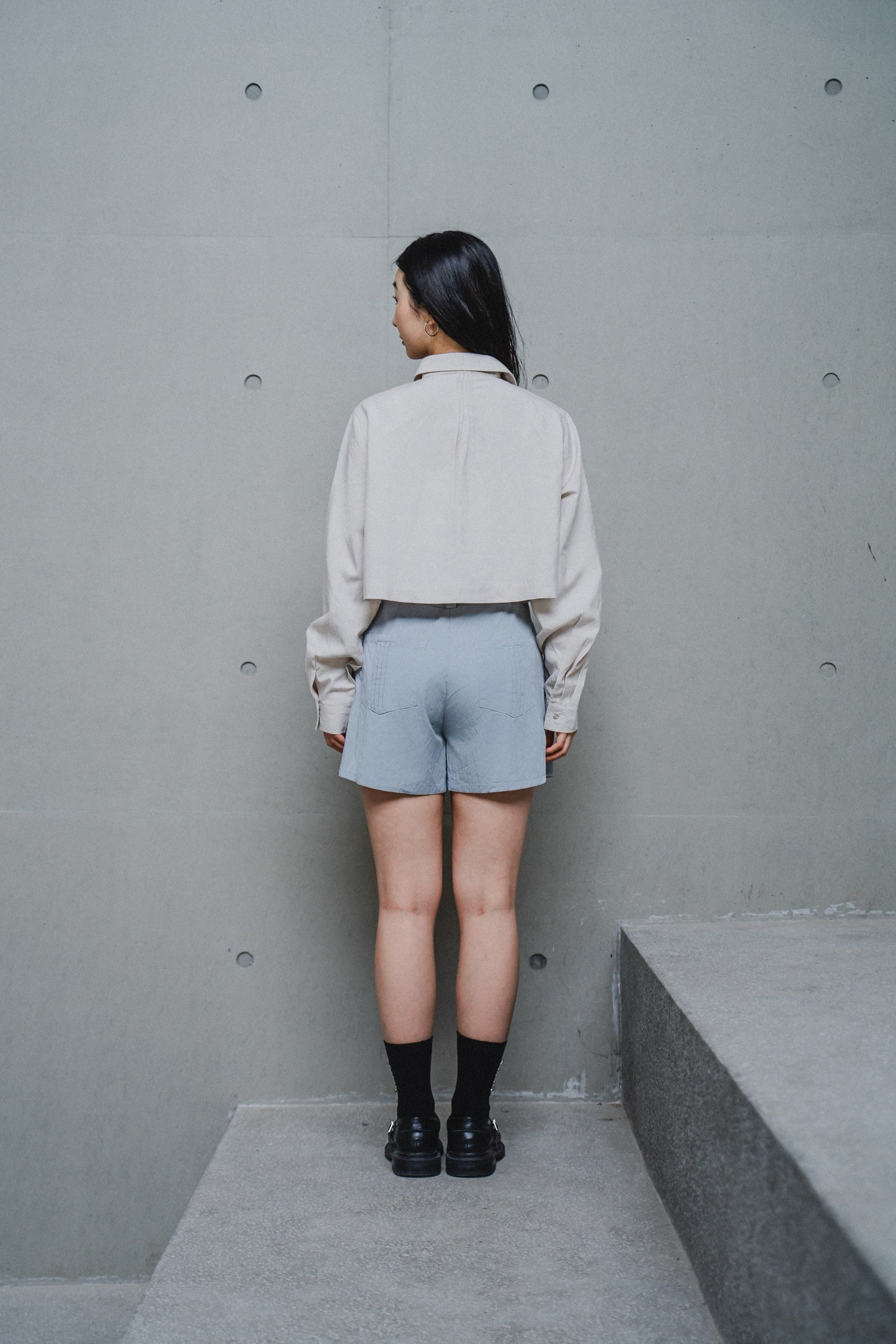 CREAM CROPPED TENCEL COTTON SHIRT