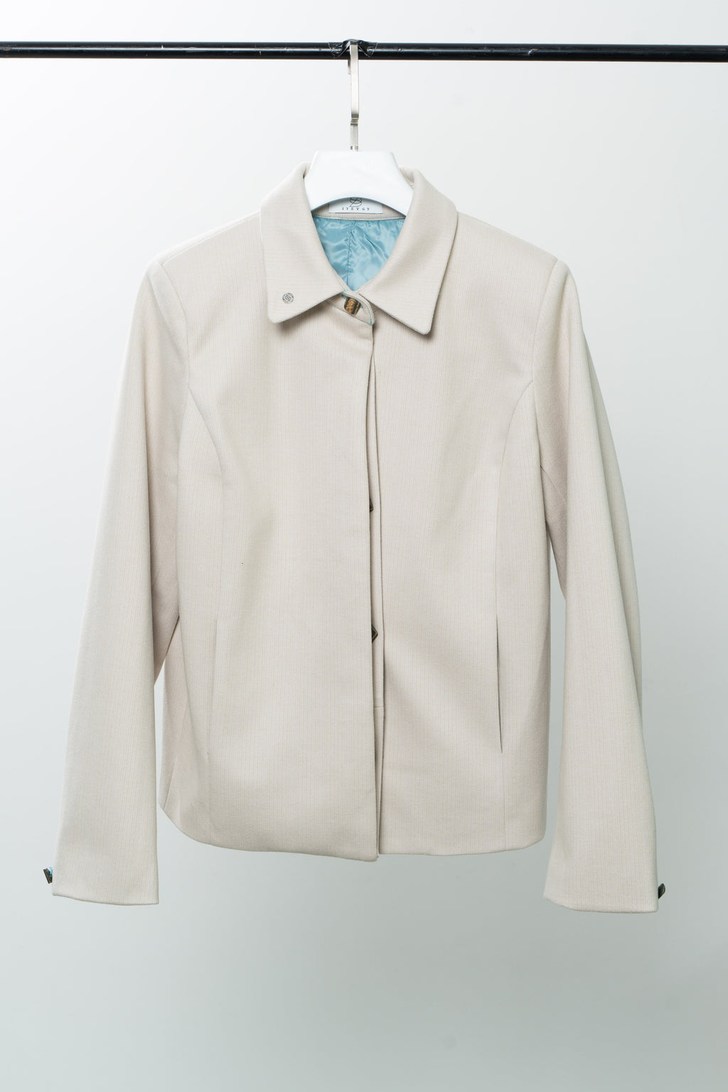 White Stripe-pattern blazer