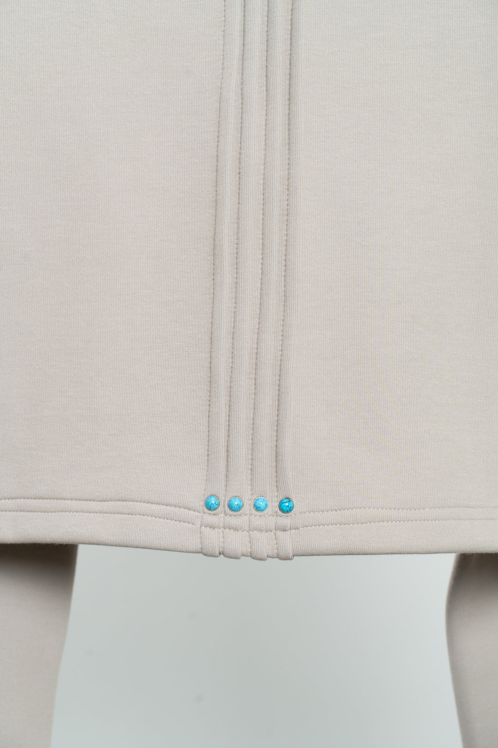 Cream Sleeve Crop Sweatshirt