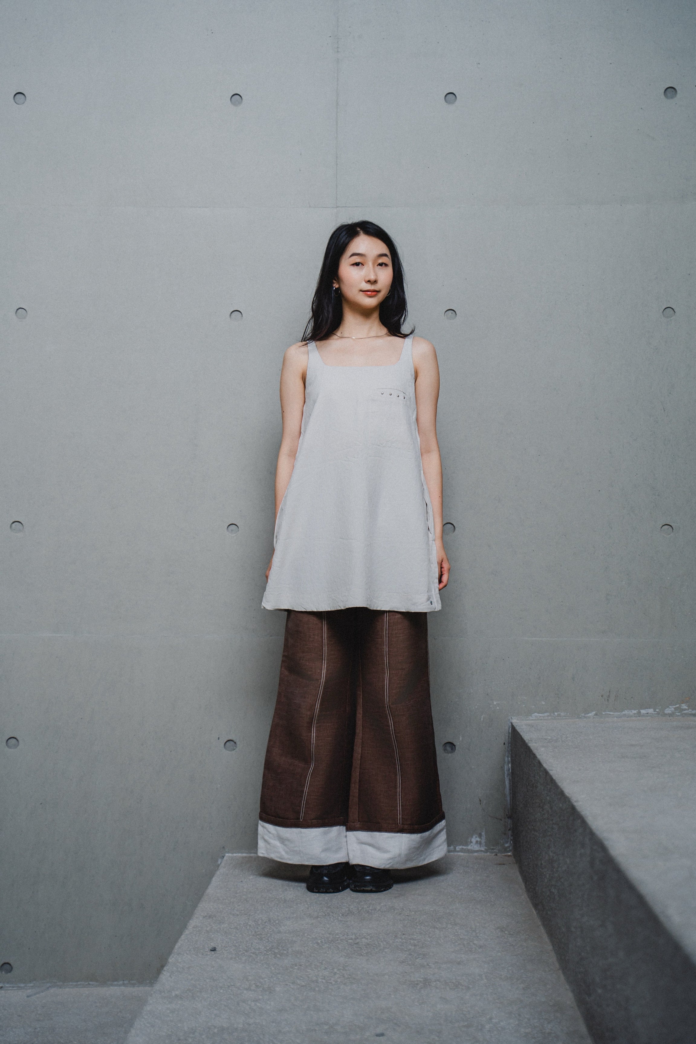 CONTRAST-PANEL CREAM MINI DRESS
