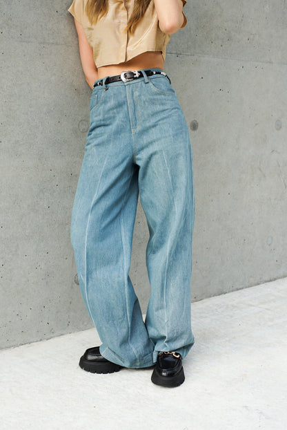 Washed Loose Flared Jeans