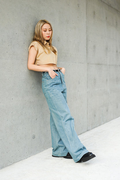 Washed Loose Flared Jeans