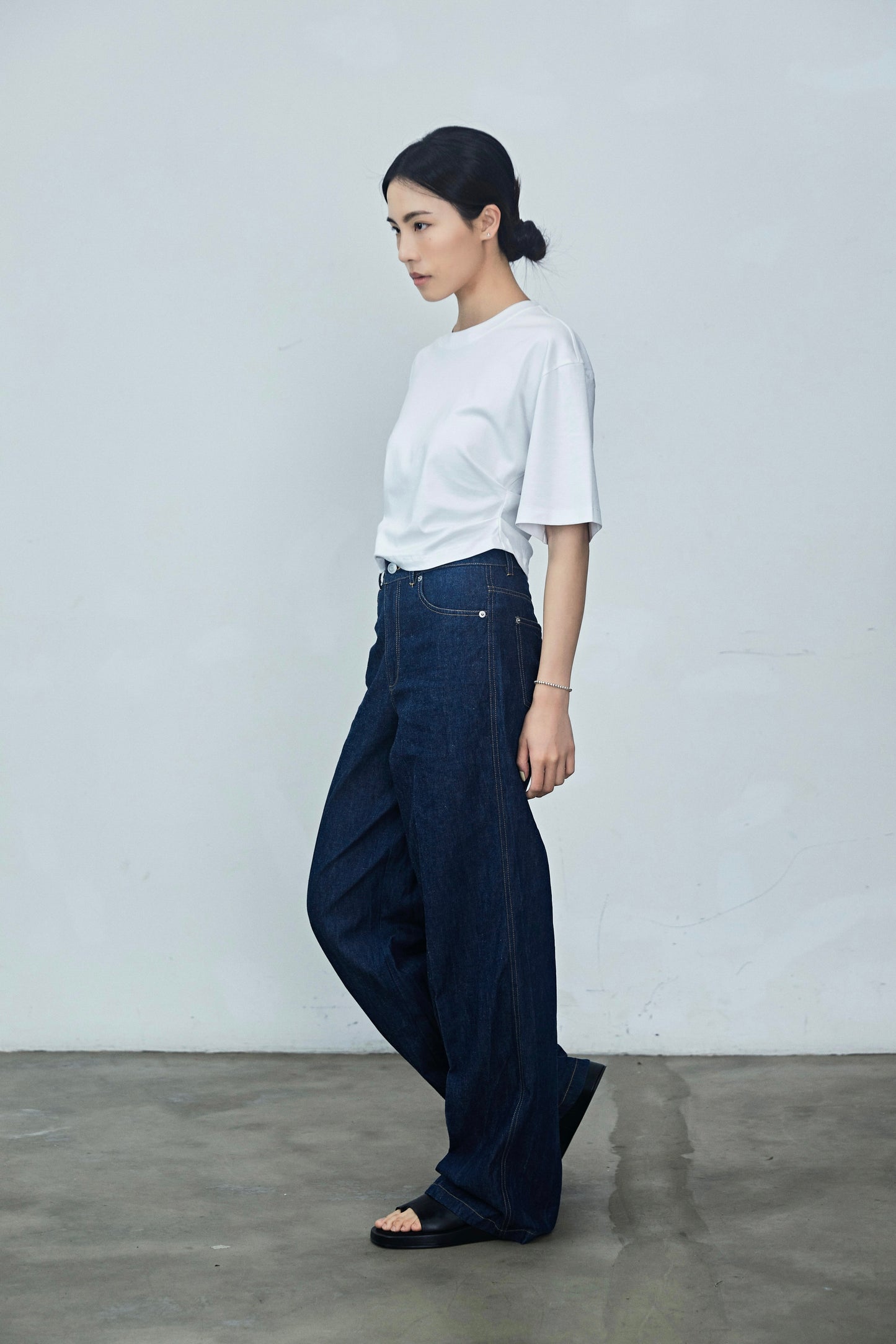 White Wrinkle cotton t-shirt