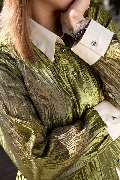 Line green irregular shirt